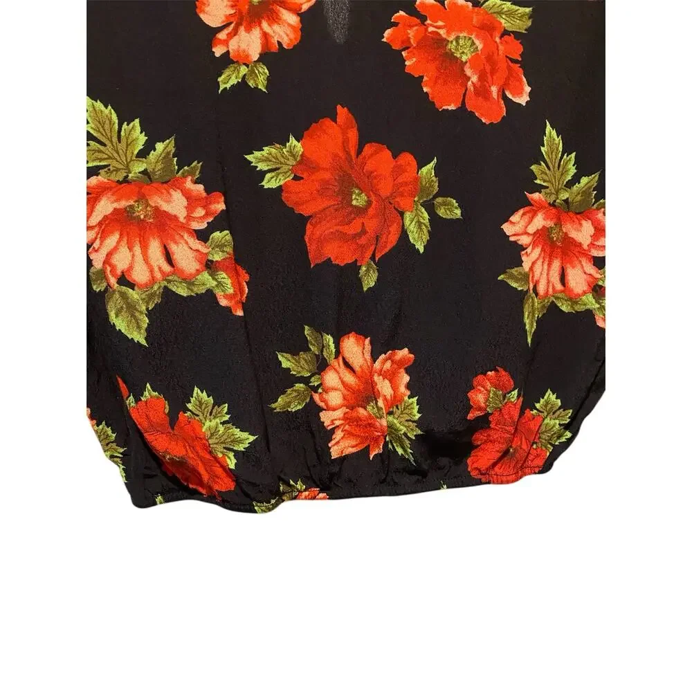 Forever 21 Floral Print Cropped Blouse Small Black Poinsettia Night Out Party